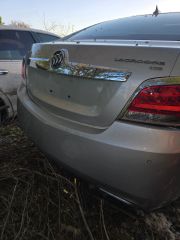 2010 Buick LaCrosse CXS - Exterior Rear Center Image